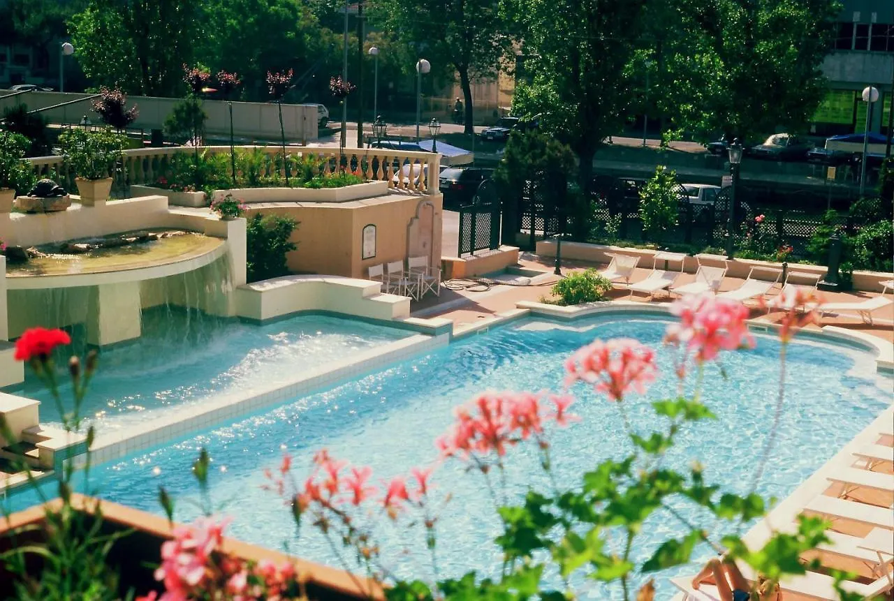 *** Hotel Mansarda Cannes Riccione Italië